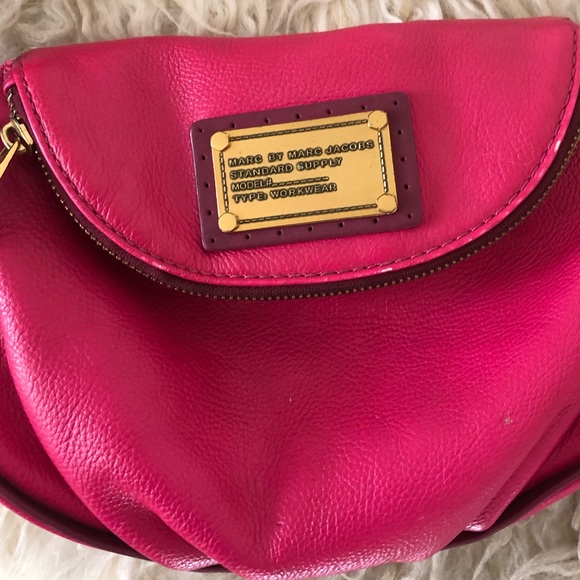 Pink Marc Jacobs cross body purse soft leather great condition - Picture 2 of 4
